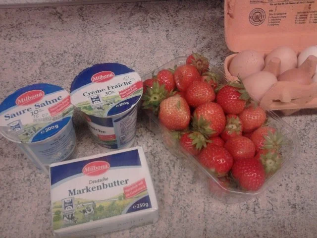 Rezept: Pfannkuchen mit Beeren Bild Nr. 2 Pfannkuchen mit Beeren - Rezept - Bild Nr. 2