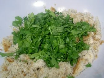 Limettenhackbällchen mit Korianderschmand - Rezept - Bild Nr. 4