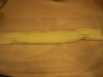 Himbeer-Röllchen mit Vanille-Frischkäse in Holunderblütenkaramell - Rezept - Bild Nr. 4