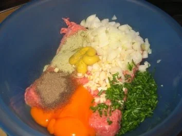 Rezept: Fleisch: Versteckter Babybel :-)))) Bild Nr. 7 Fleisch: Versteckter Babybel :-)))) - Rezept - Bild Nr. 7