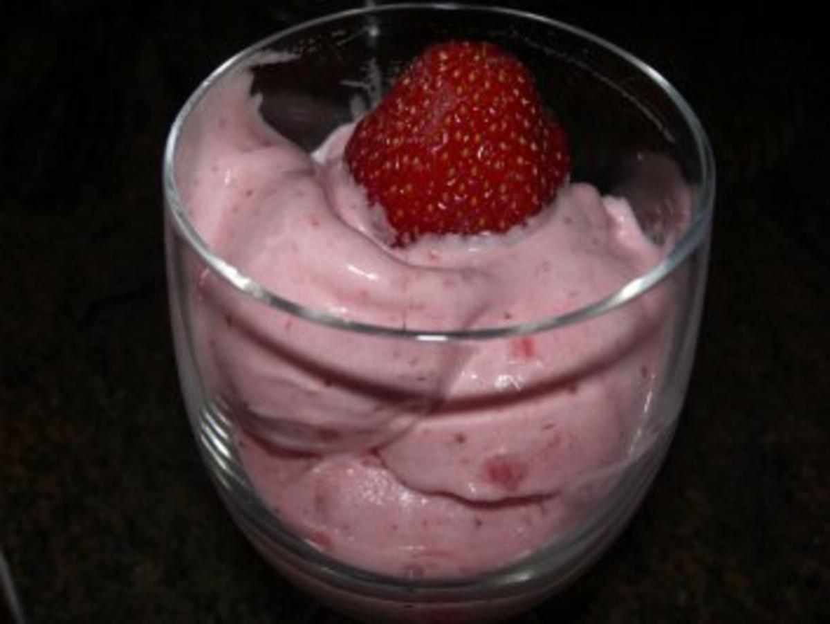 Eis: ERDBEER-SORBET - Rezept mit Bild - kochbar.de