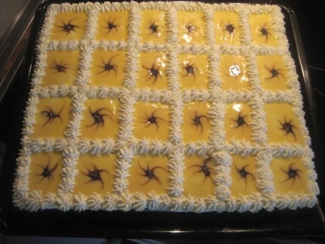 Eierlikörtorte mit Heidelbeeren und Sahne - Rezept - Bild Nr. 13