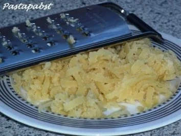 Rezept: Erdbeer-Campari-Torte Bild Nr. 2 Erdbeer-Campari-Torte - Rezept - Bild Nr. 2