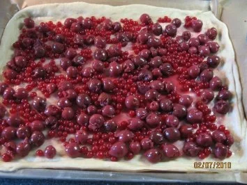 Johannisbeer-Kirsch Kuchen - Rezept - Bild Nr. 8