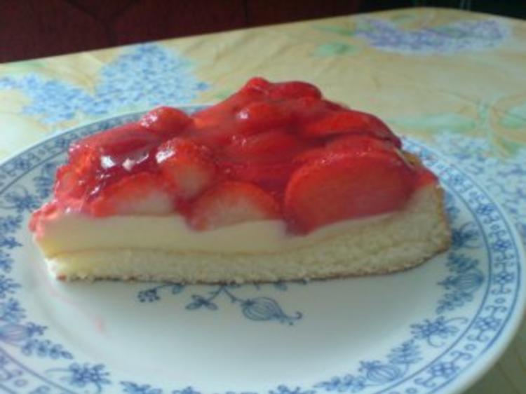 Erdbeer-Pudding-Torte - einfach - 17 kcal/100g