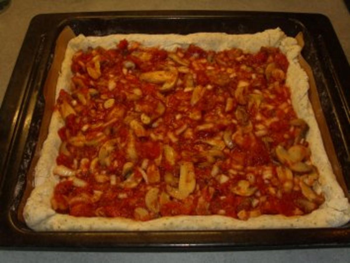 Pizza Tonno - Rezept - Bild Nr. 3