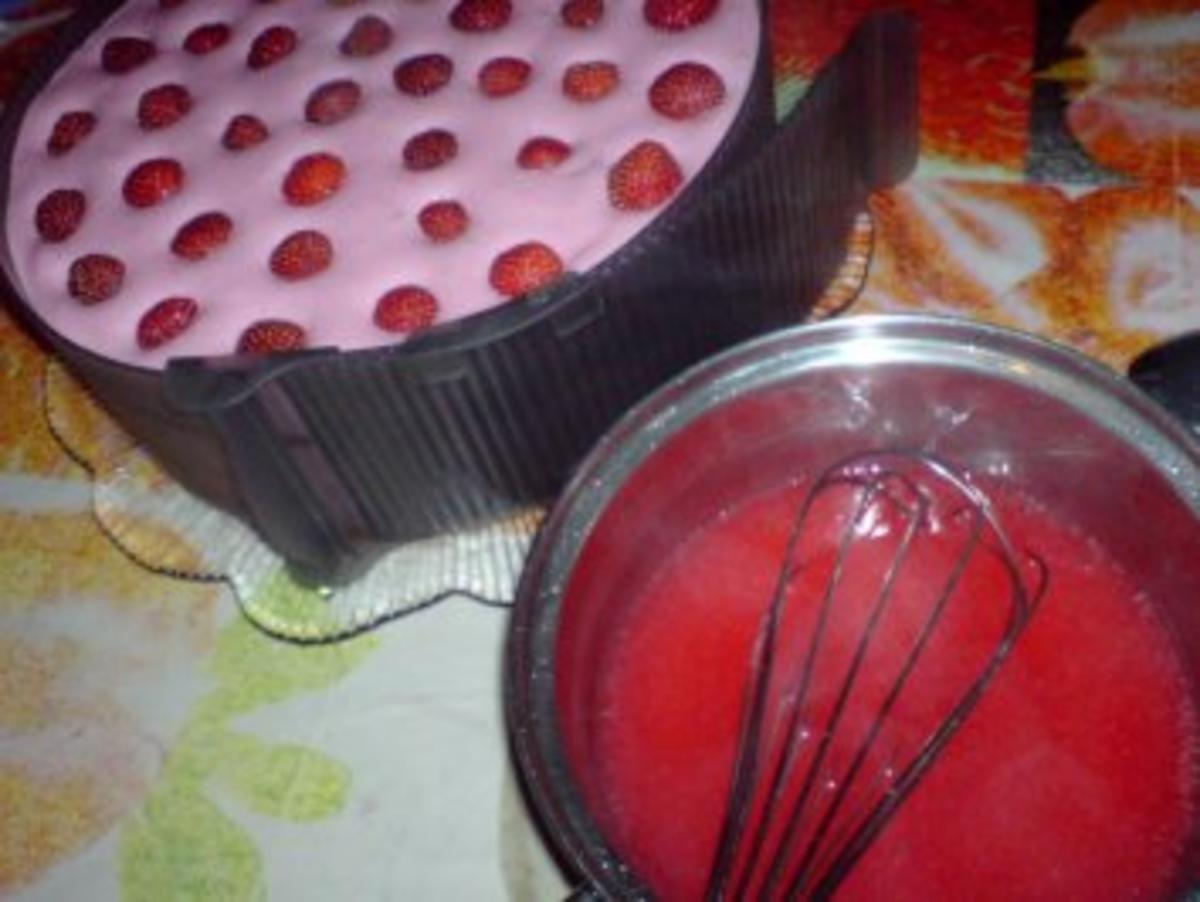 Erdbeer-Joghurt-Torte - Rezept - Bild Nr. 19