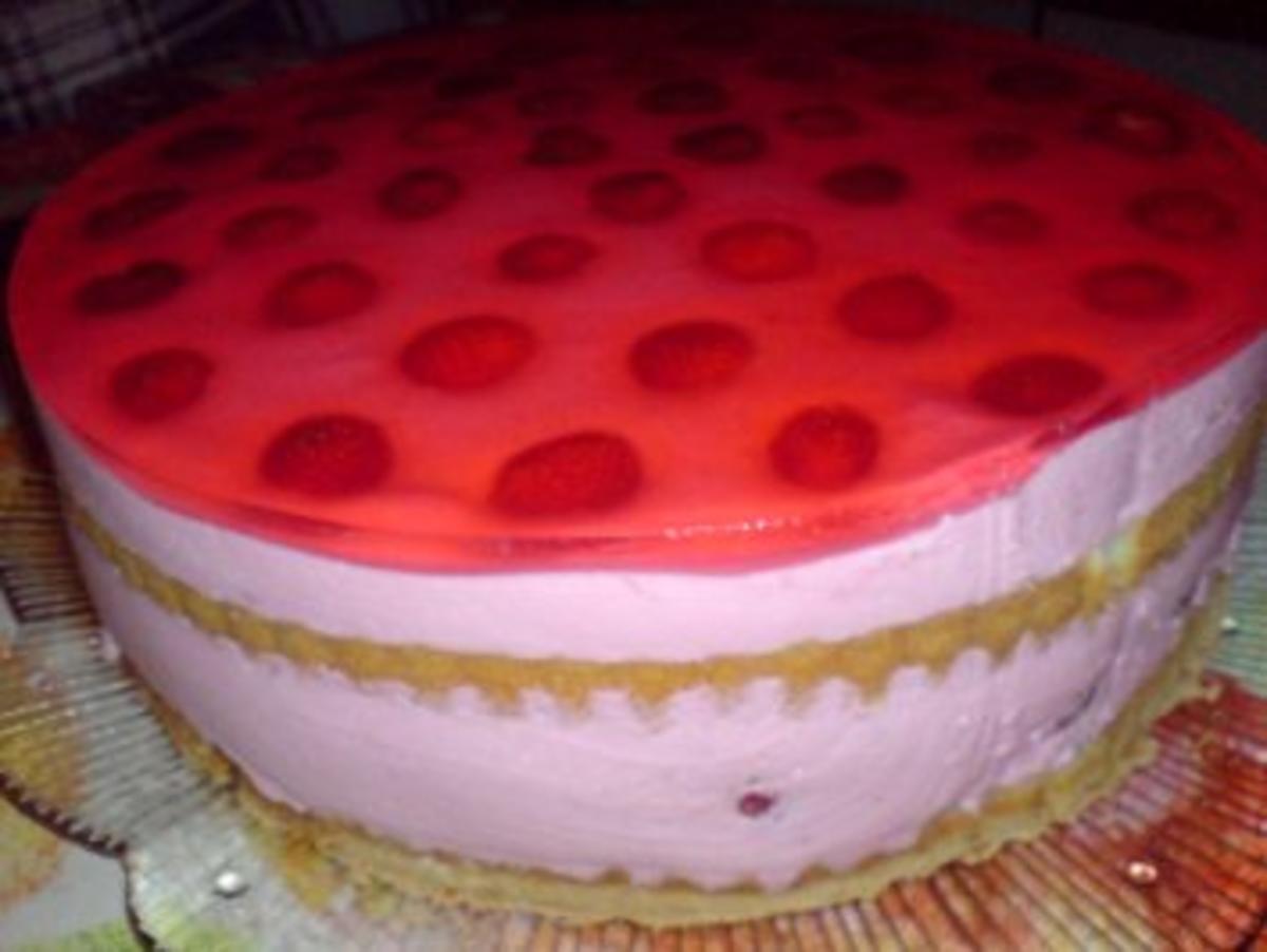 Erdbeer-Joghurt-Torte - Rezept - Bild Nr. 21