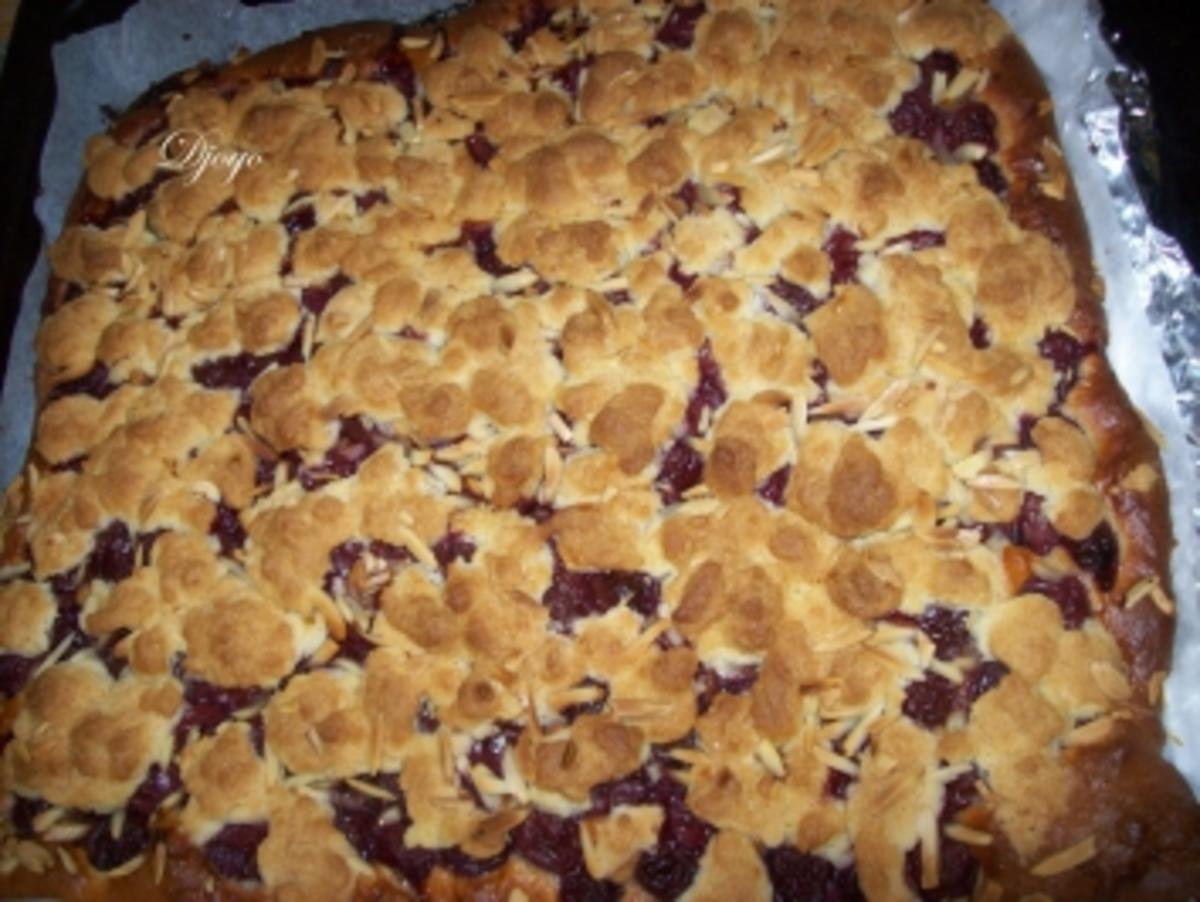 Bilder für Kirsch-Streuselkuchen - Rezept