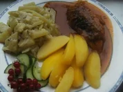 Rezept: Goldbroiler in Gemรผse geschmort mit Kartoffelspalten Goldbroiler in Gemรผse geschmort mit Kartoffelspalten - Rezept