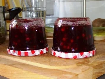 Rot-Schwarze Johannisbeermarmelade - Rezept - Bild Nr. 5