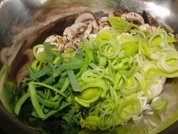 Rezept: Pilzsalat nach Tinas Art Fotos Bild Nr. 4 Pilzsalat nach Tinas Art Fotos - Rezept - Bild Nr. 4