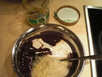 Schokoladen-Kokoscreme mit Chili - Rezept - Bild Nr. 5