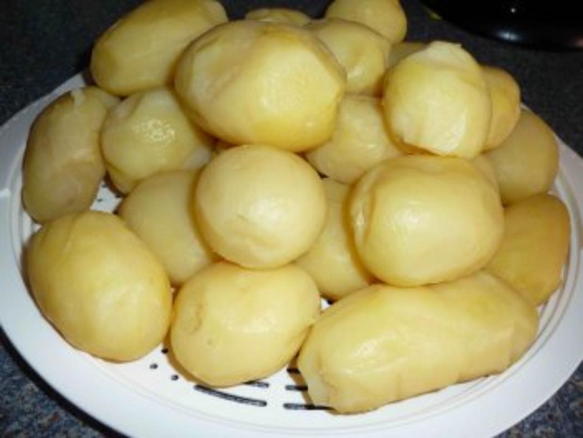 Kartoffelsalat mit Gurke und Ei - Rezept - Bild Nr. 2