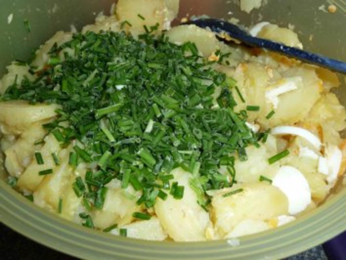 Kartoffelsalat mit Gurke und Ei - Rezept - Bild Nr. 15