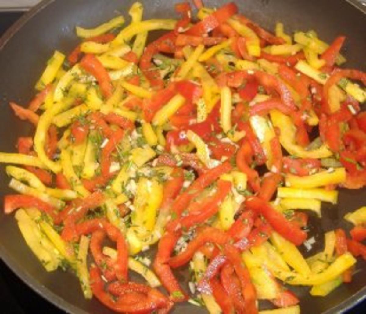 Cocafladen mit Paprika und Thunfischcreme - Rezept - Bild Nr. 3