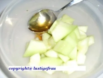 Rezept: CAmpari-Orangensorbet mit Melone Bild Nr. 3 CAmpari-Orangensorbet mit Melone - Rezept - Bild Nr. 3