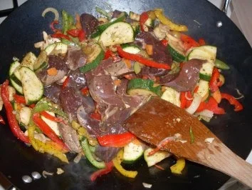 Rezept: Rinderleberragout "G I O V A N N I" Bild Nr. 5 Rinderleberragout "G I O V A N N I" - Rezept - Bild Nr. 5