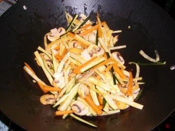 Rezept: Wok Allerlei Bild Nr. 3 Wok Allerlei - Rezept - Bild Nr. 3