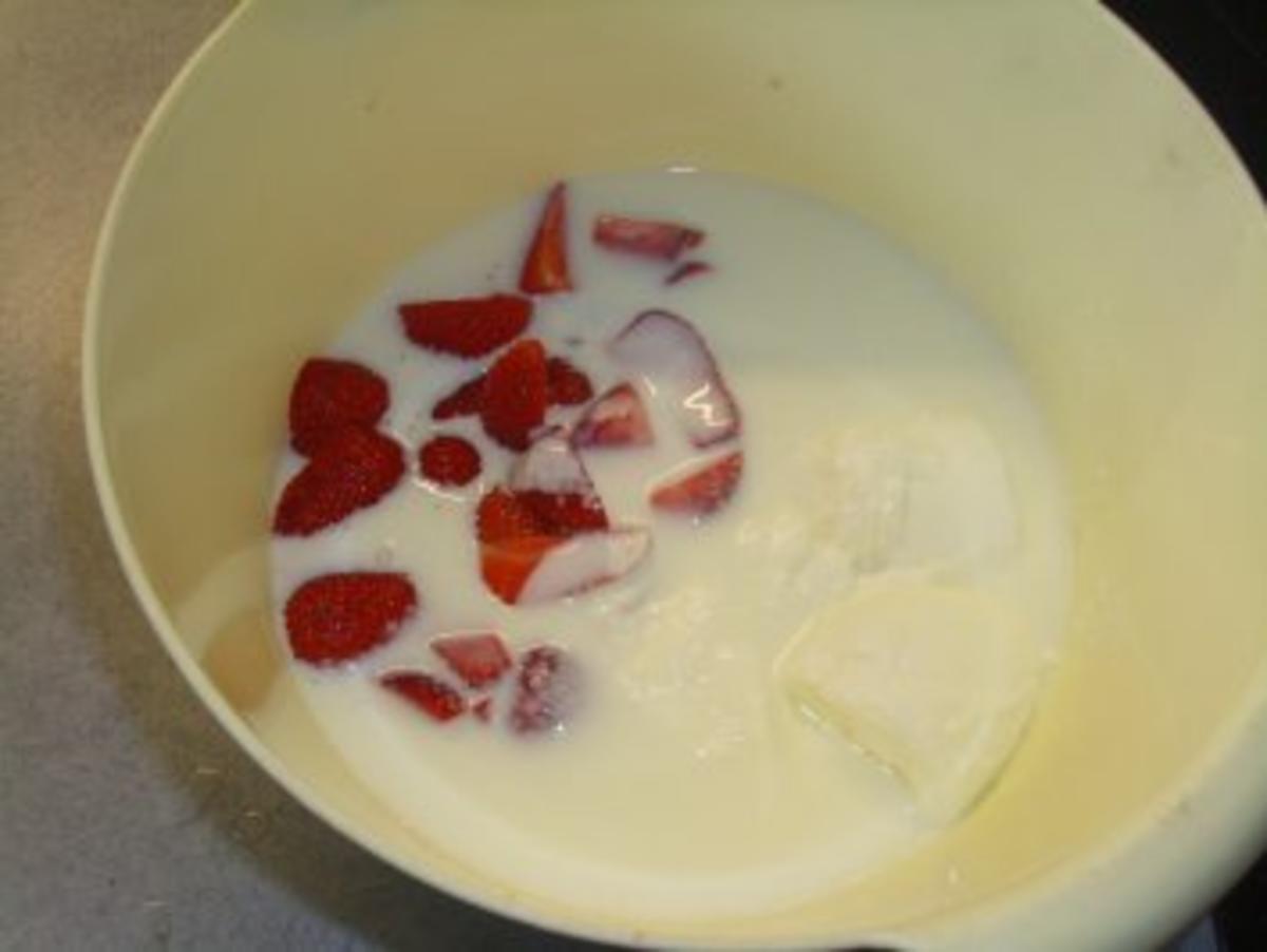 Getränke: Erdbeerbuttermilch - Rezept - Bild Nr. 3