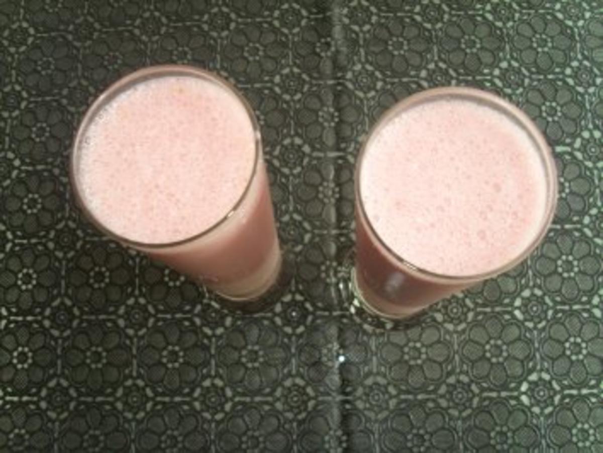 Getränke: Erdbeerbuttermilch - Rezept - Bild Nr. 5