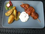 Souvlaki mit griechischen Ofenkartoffeln - Rezept