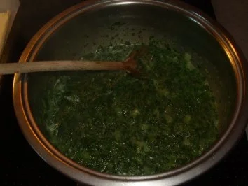 Rezept: Pikante Kuchen: Blätterteig mit Spinat Bild Nr. 2 Pikante Kuchen: Blätterteig mit Spinat - Rezept - Bild Nr. 2