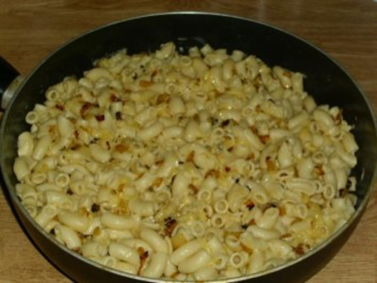 Käsnudeln Käsnudeln