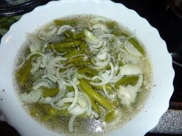 Salate: Bohnen süß-sauer - Rezept