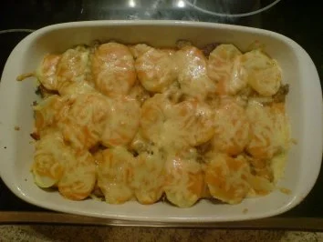 Rezept: Rosenkohl-Speck-Hackfleisch-Kartoffel-Auflauf Bild Nr. 6 Rosenkohl-Speck-Hackfleisch-Kartoffel-Auflauf - Rezept - Bild Nr. 6