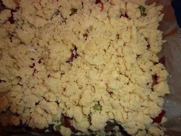 Rezept: Kuchen: Rhabarberstreuselkuchen Bild Nr. 6 Kuchen: Rhabarberstreuselkuchen - Rezept - Bild Nr. 6