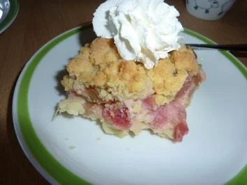 Rezept: Kuchen: Rhabarberstreuselkuchen Kuchen: Rhabarberstreuselkuchen - Rezept