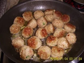 Reissalat mit Hackbällchen - Rezept - Bild Nr. 5