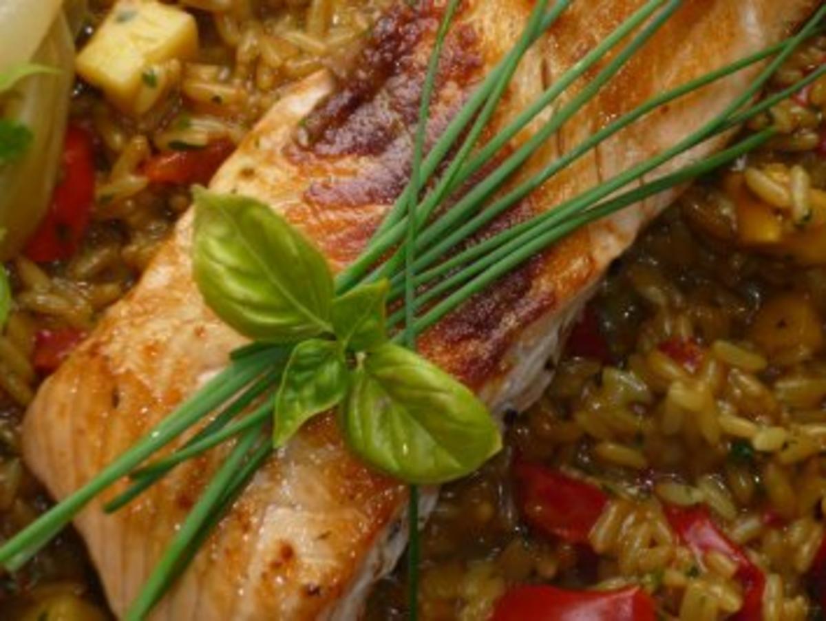 Toscana-Lachs an Gemüse-Curry-Reis - Rezept - Bild Nr. 2