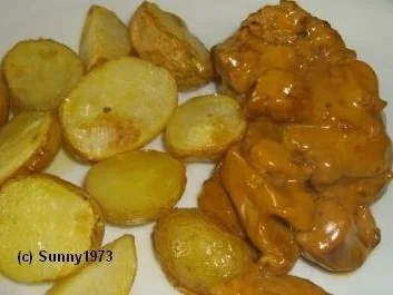 Schweinemedaillons in Pfifferlingrahm - Rezept