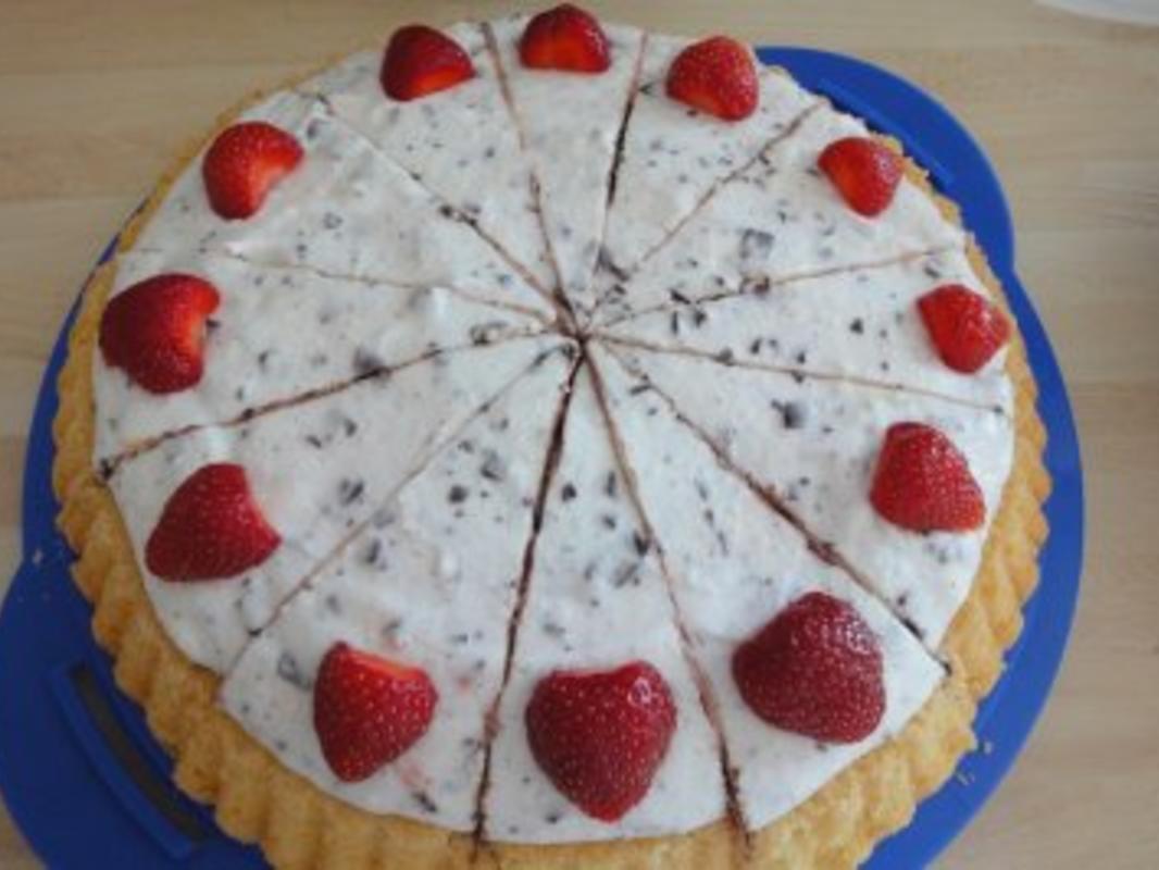 Stracciatella-Erdbeer-Kuchen - Rezept mit Bild - kochbar.de