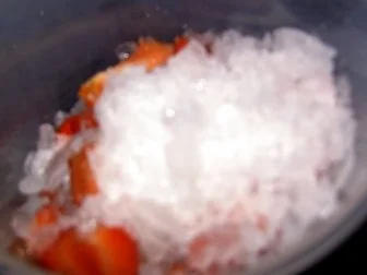 Erdbeer-Smoothie mit Rosmarin-Joghurt - Rezept - Bild Nr. 7