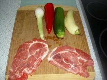 Schweinekamm ~ buntes Gemüse ~ Ziegenkäsesauce ~ Reis - Rezept - Bild Nr. 2