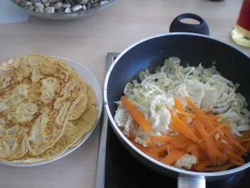 Vanille-Curry-Linsen mit (gedämpften) Lachs-Kokos-Pfannkuchen - Rezept - Bild Nr. 8