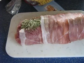 Rezept: Filetbraten im Speckmantel mit Champignon-Paprika-Gemüse Bild Nr. 3 Filetbraten im Speckmantel mit Champignon-Paprika-Gemüse - Rezept - Bild Nr. 3