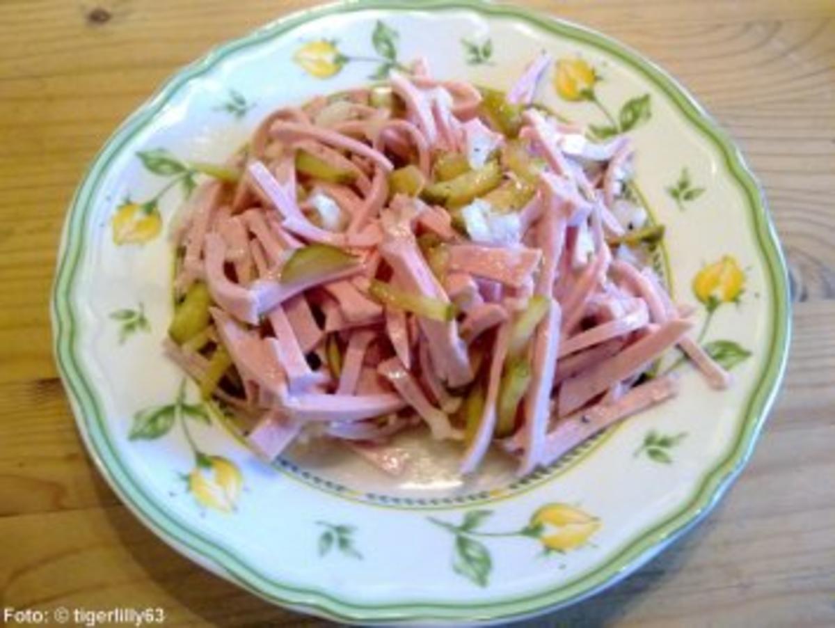 Bilder für Bayerischer Leberkäs-Salat - Rezept