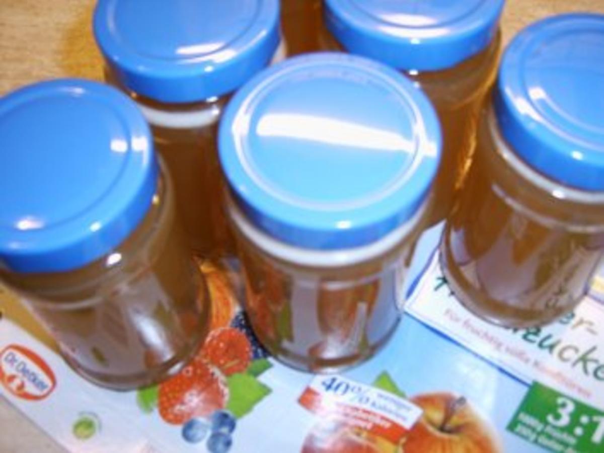 Holunderblütengelee mit Apfelsaft - einfach - 63 kcal/100g