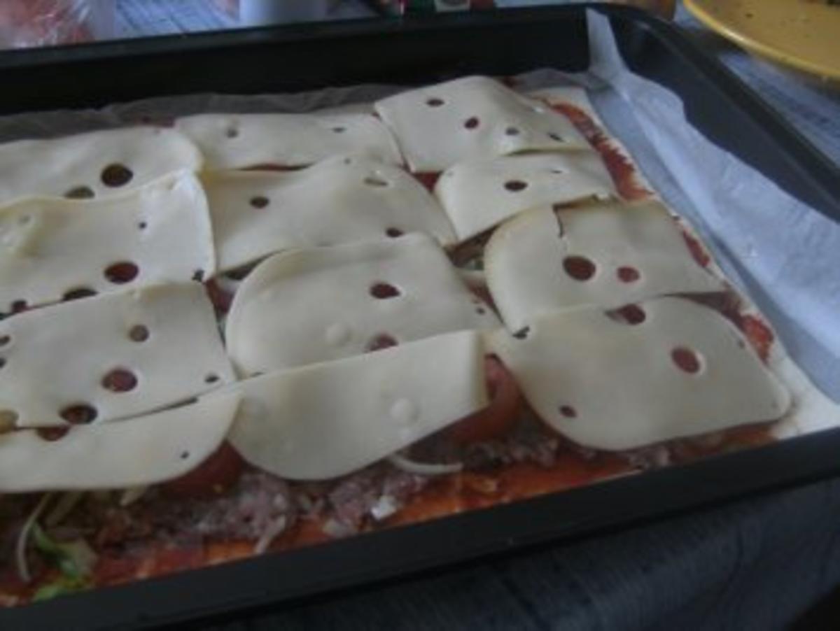 Pizza  Ruck Zuck zubereitet - Rezept - Bild Nr. 6
