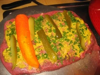 Rezept: Fleisch: Gefüllte, gerollte Rinderbrust... Bild Nr. 8 Fleisch: Gefüllte, gerollte Rinderbrust... - Rezept - Bild Nr. 8