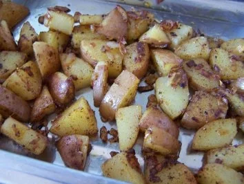 Gratinierte Zucchini-Kartoffelpfanne mit frittiertem Salbei - Rezept - Bild Nr. 4