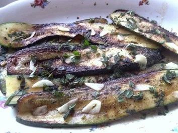 Zucchini mit Pfefferminze - Rezept