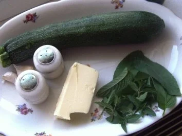 Zucchini mit Pfefferminze - Rezept - Bild Nr. 2