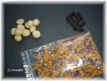 Rezept: Nascherei - Schokolade mit Tonkabohne und Macadamia Bild Nr. 2 Nascherei - Schokolade mit Tonkabohne und Macadamia - Rezept - Bild Nr. 2