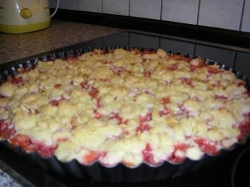 Rezept: Erdbeer-Streuseltarte Bild Nr. 2 Erdbeer-Streuseltarte - Rezept - Bild Nr. 2