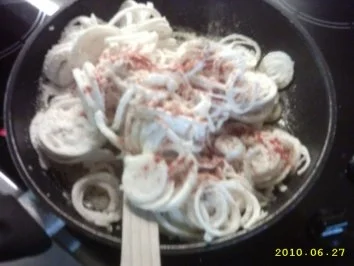 Rinderminutensteaks mit Zwiebelhaube - Rezept - Bild Nr. 2